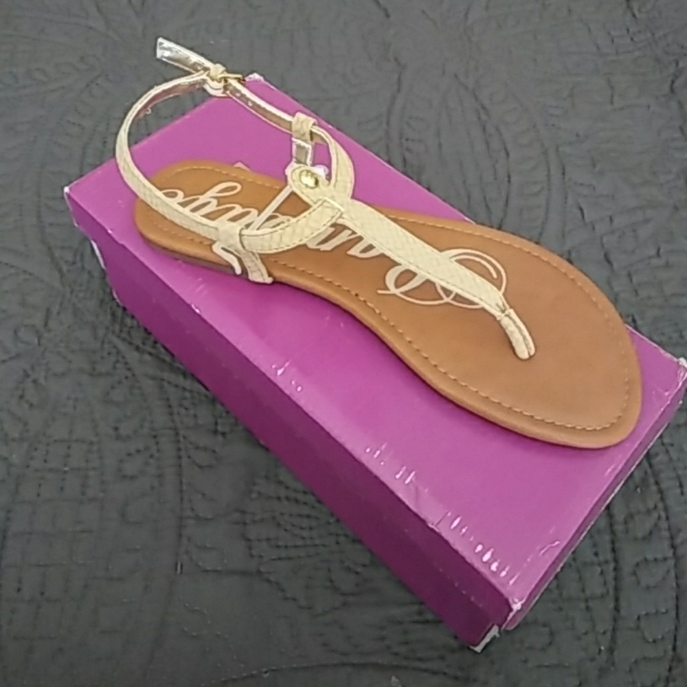 Women's sandals
